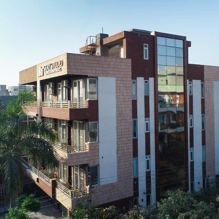Stay Studio Hotel & Residences Gurgaon Luaran gambar